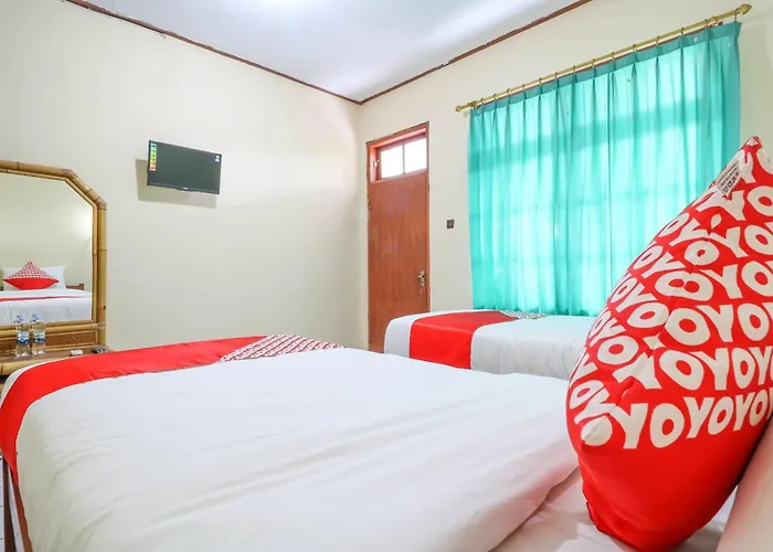 Super Oyo 1654 Maha Bharata Kuta Hotel