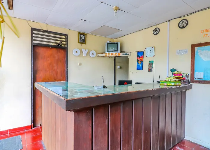 Hotel Super Oyo 1654 Maha Bharata Kuta 2*
