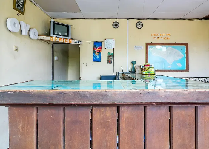 Hotel Super Oyo 1654 Maha Bharata Kuta