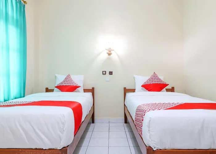 Super Oyo 1654 Maha Bharata Kuta Hotel