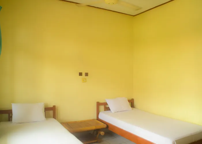 Hotel Super Oyo 1654 Maha Bharata Kuta 2*