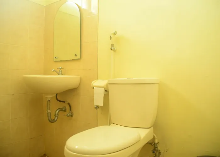 Hotel Super Oyo 1654 Maha Bharata Kuta Legian (Bali)